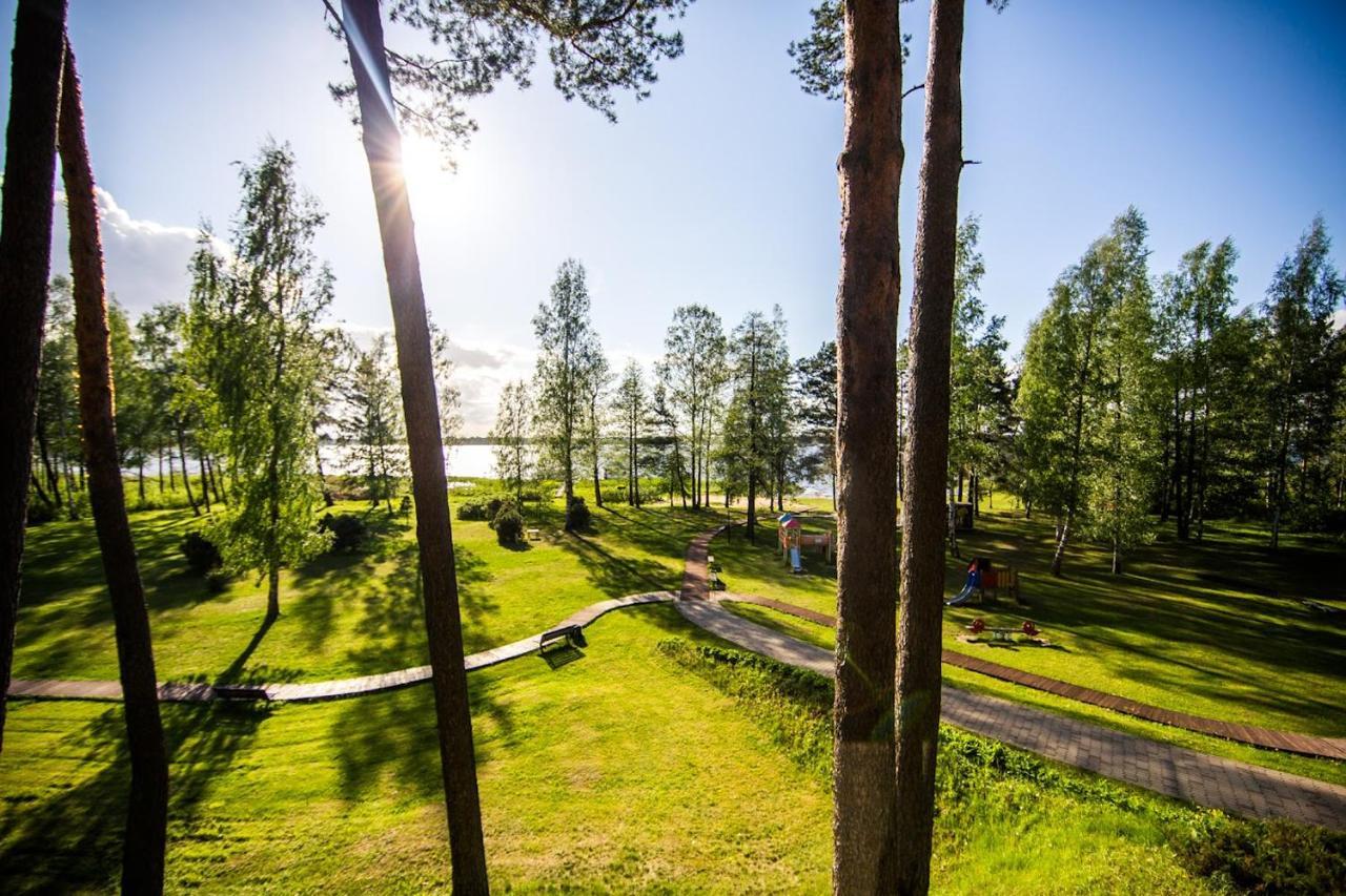 Baltvilla Baltezers Exteriör bild