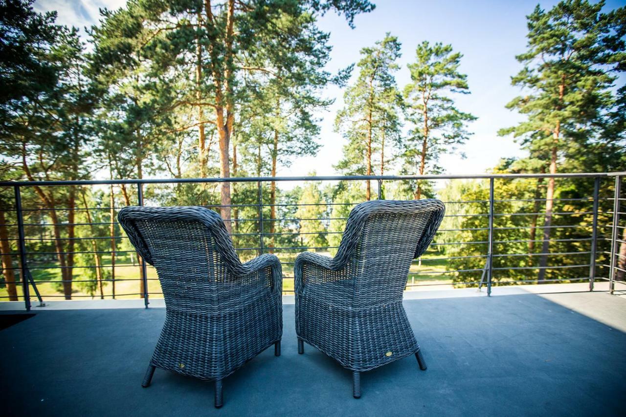 Baltvilla Baltezers Exteriör bild
